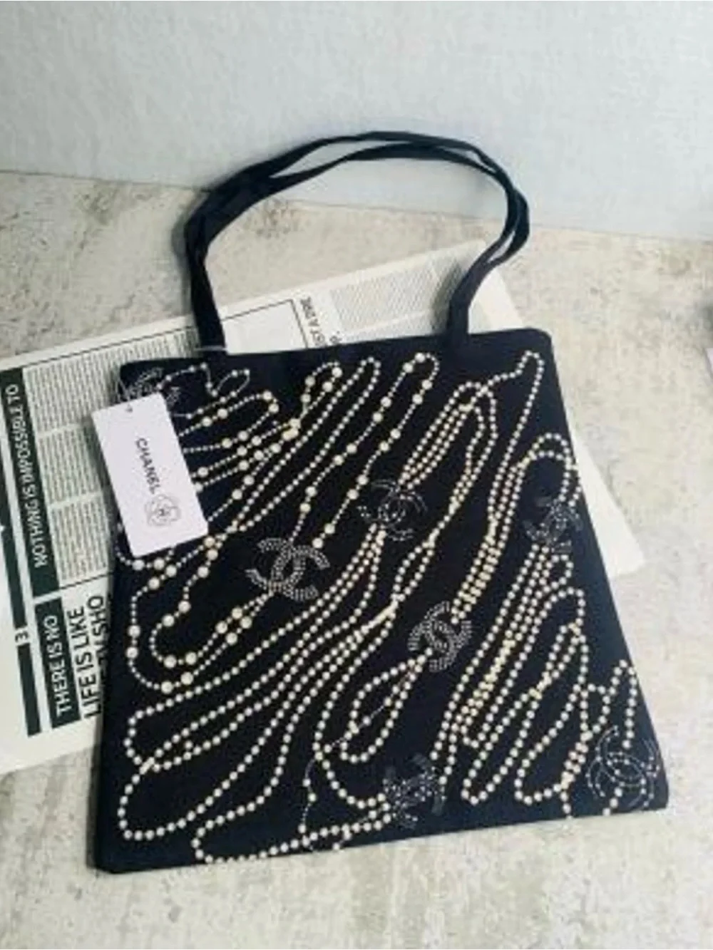 Beauty Tote Black with White Pearl-Dot Swirl Pattern; New - Picture 2 of 4